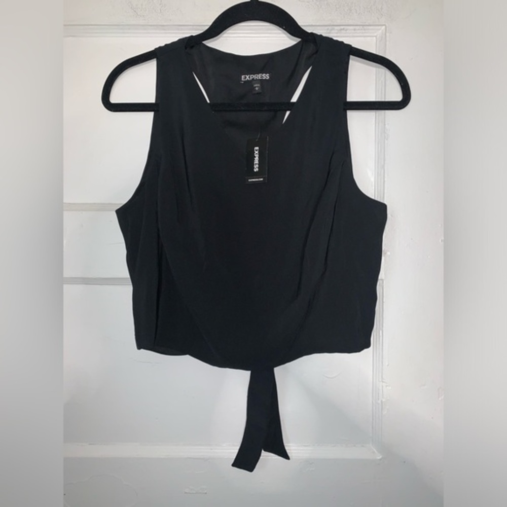 NWT Express cropped black open‎ back tie blouse size large